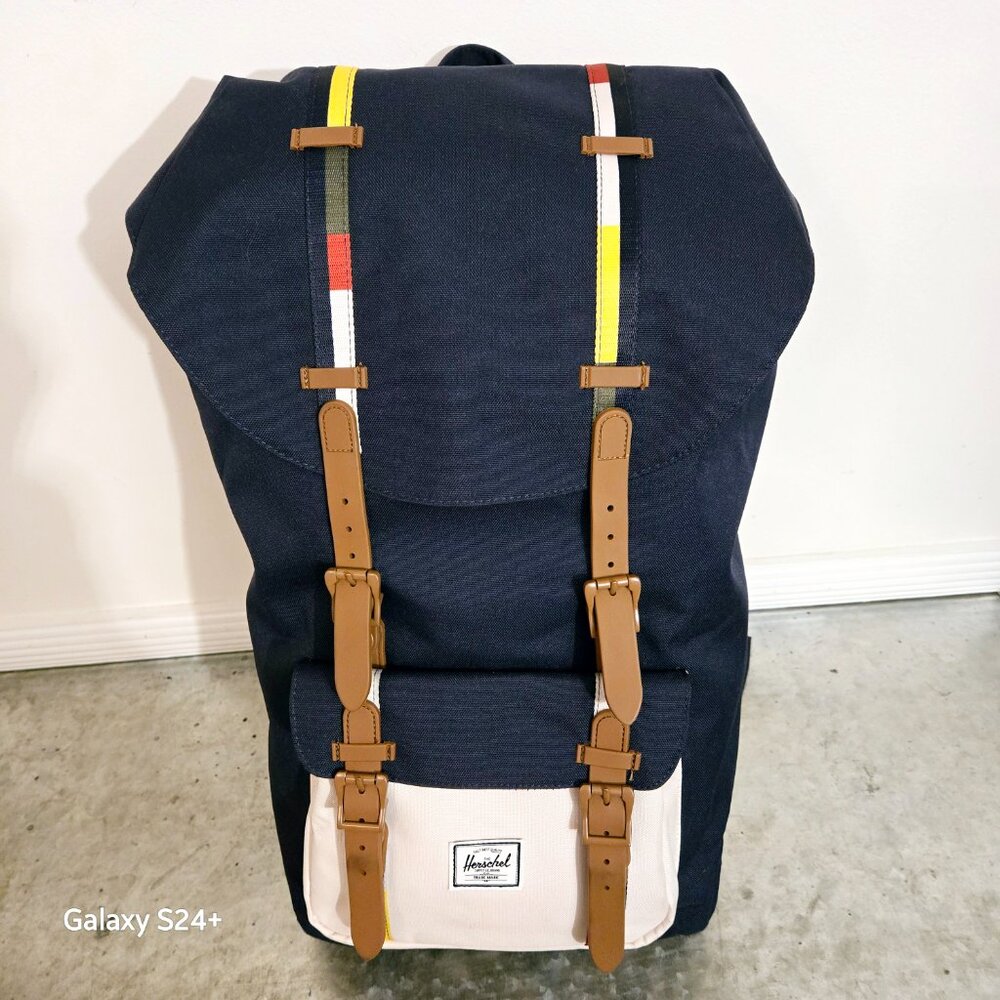 Herschel Peacoat/Birch Backpack - LARGE 30L - Special Edition - Picture 2 of 10